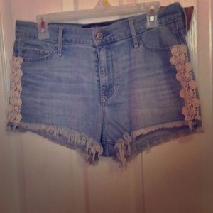 Hollister High rise shorts